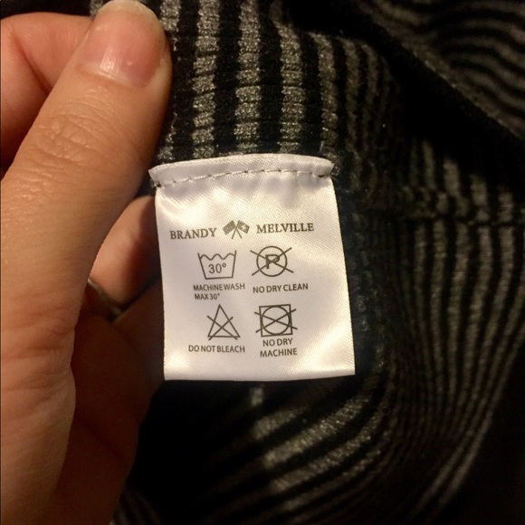 NWOT Brandy Melville striped crop sweater - Picture 5 of 5